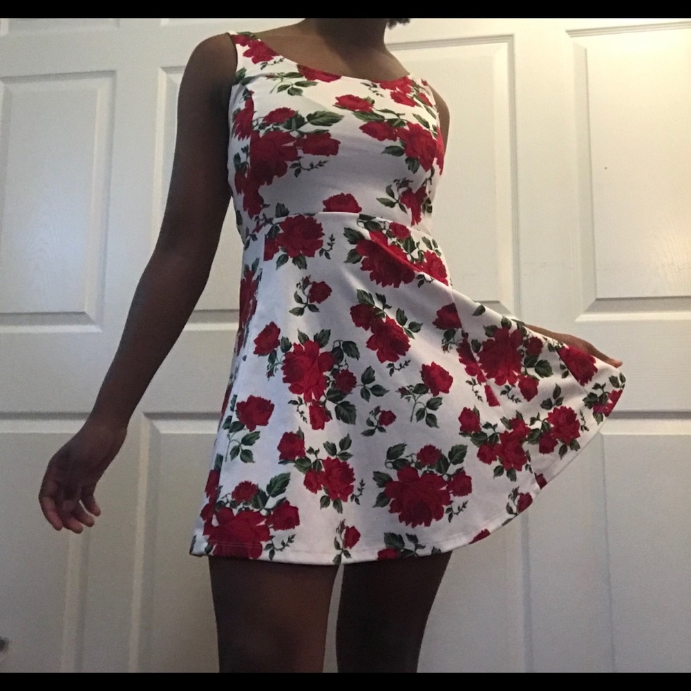Summer dress with roses